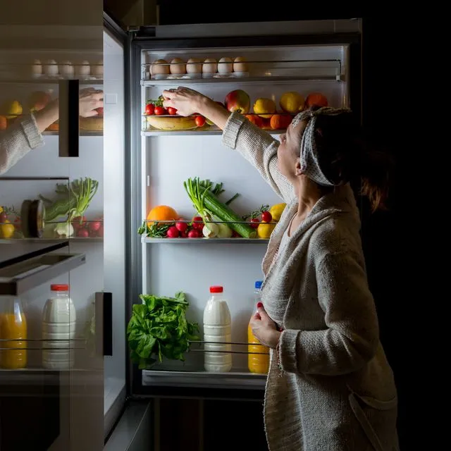 thumbnail for publication: Chrononutrition: Optimizing Individualized Nutrition with Circadian Rhythm